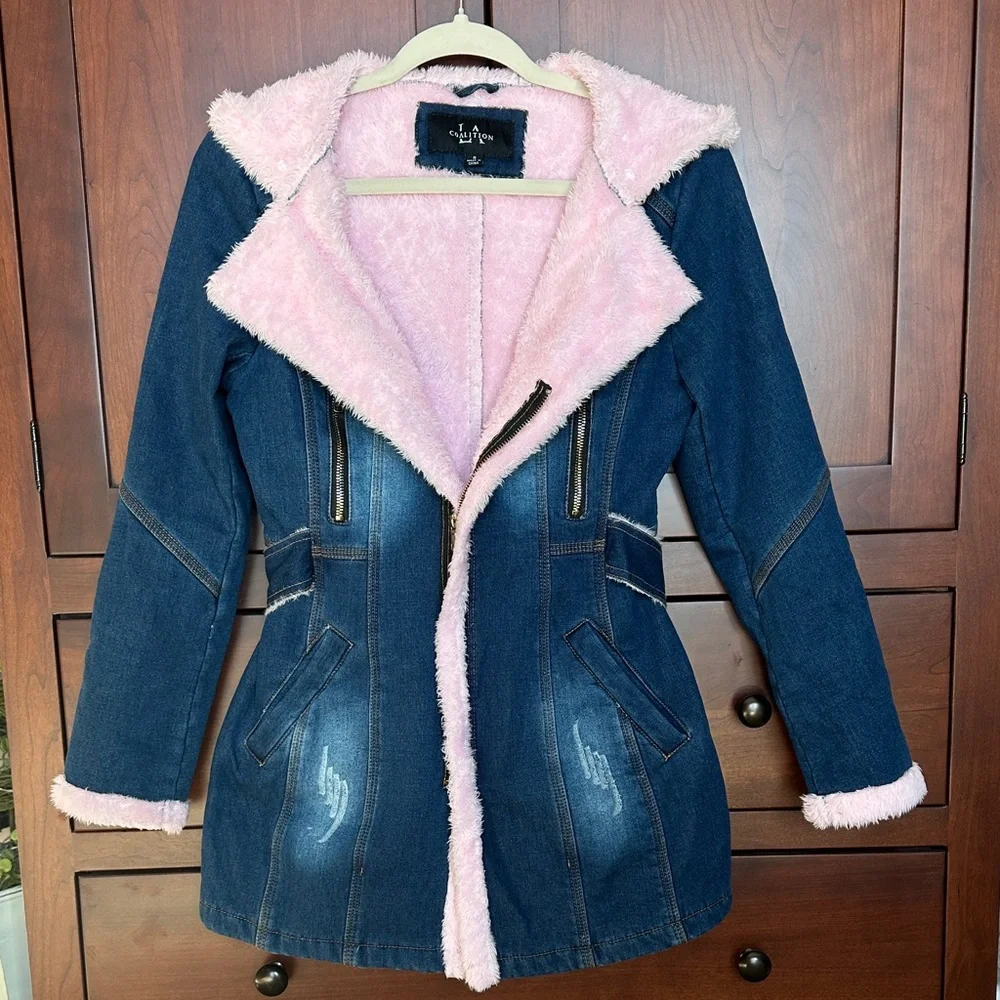 LA Coalition Women's Denim Jacket with Pink Faux fur Lining S - Picture 1 of 8